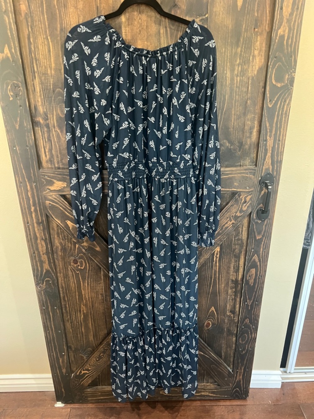 Knox Rose Navy Floral Long Sleeve Maxi Dress - Picture 3 of 4